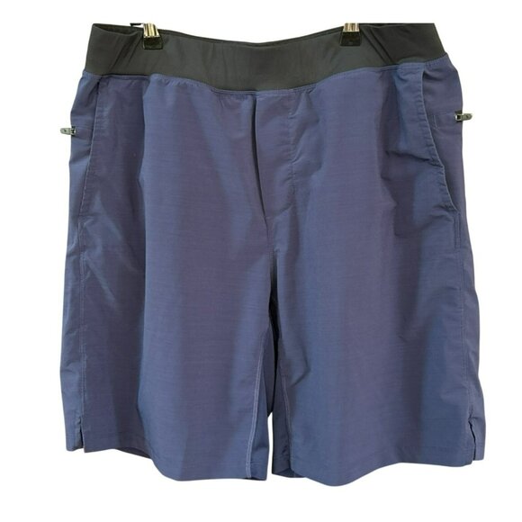 Fabletics Mens Navy Blue Black Performance Shorts Size XL Zipper Pockets - Picture 1 of 5
